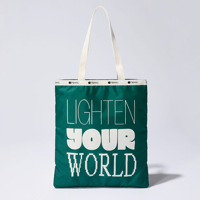 【レスポートサック×SHOGO SEKINE／Typography】Lighten Up Tote（高さ41×幅35cm・15,950円）