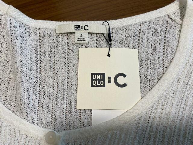 【ユニクロ レースラウンドネックショートカーディガン】カラーはオフホワイト、ブラック、ピンク、レッド、グリーン、ブルーと豊富!