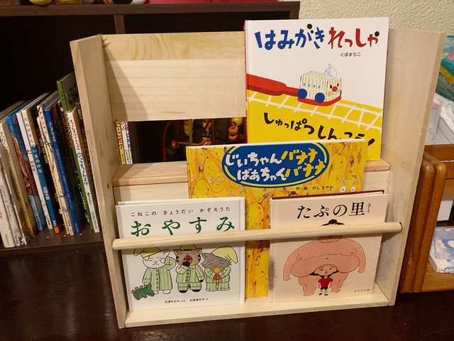 【ダイソー 木材DIYセット】ニスを塗らなくても木目が自然でかわいいです