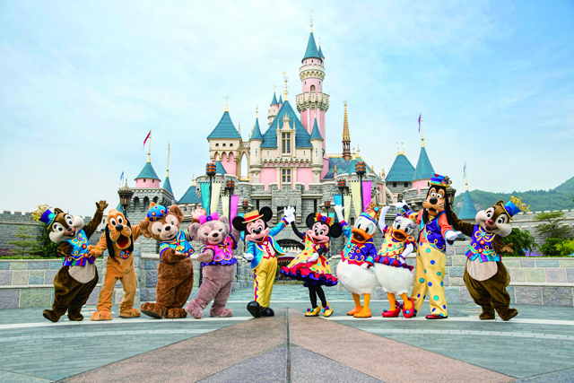 ハッピリー・エバー・アフター｜開催中｜香港ディズニーランド・リゾート