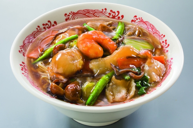 海鮮3種と黄金きのこの具だくさんあんかけラーメン