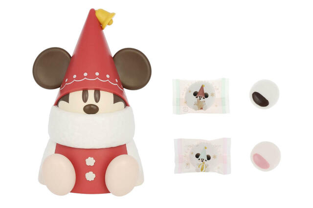 マシュマロ 2,400円|東京ディズニーリゾート「ディズニー・クリスマス」スペシャルグッズ|販売店舗:東京ディズニーランド「ワールドバザール・コンフェクショナリー」、東京ディズニーシー「ヴァレンティーナズ・スウィート」|発売日:2025年11月10日(月)