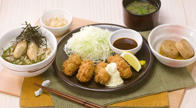 牡蠣づくし!カキフライと牡蠣の漬けご飯和膳