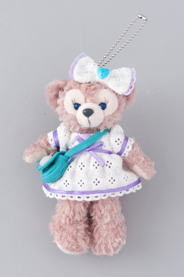 ぬいぐるみバッジ ¥1,900 ※長さ約14cm｜ダッフィー新グッズ「Cape Cod Holiday」シリーズ｜東京ディズニーシー