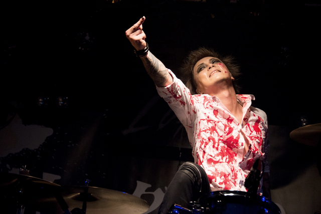 ザアザア・ロ弍（Dr）