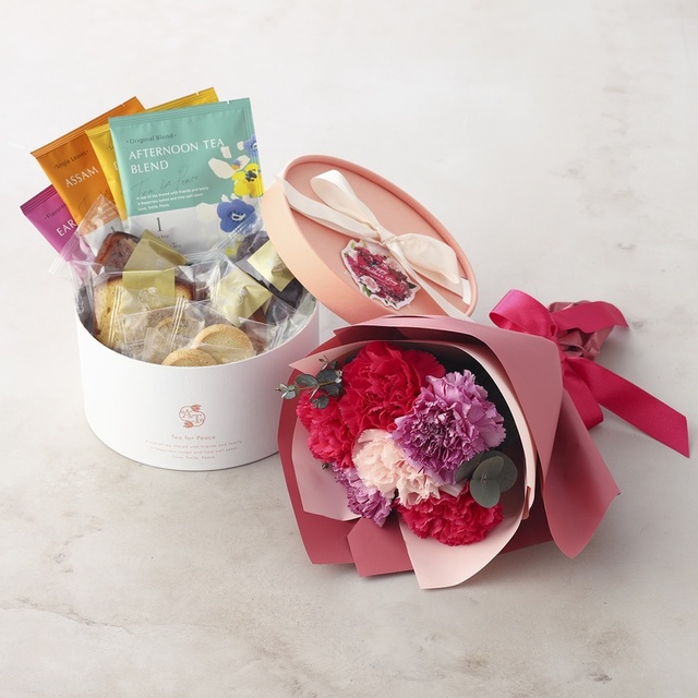 フラワーティータイムセット カーネーションブーケ2