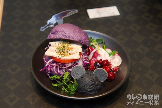 ＜リク＞夜明けのチキンバーガー 1,599 円