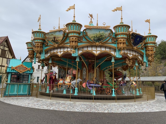 メリーゴーランド