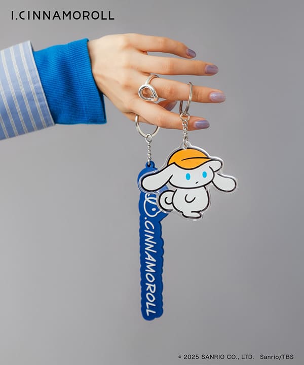 【アイシナモロール×RODE SKO】「アイシナモロール パテッドバッグ」9,900円/アイシナモロールのチャームがとってもかわいい!