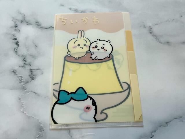 ちいかわ、ハチワレ、うさぎと巨プリンのデザイン