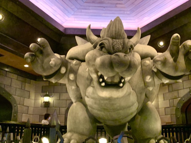 ゲームで見るクッパは、このサイズなのかな