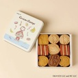 「名作絵本のクッキー缶セレクション by Cake.jp」『おさるのジョージ ドーナツこわい』クッキー　3000円