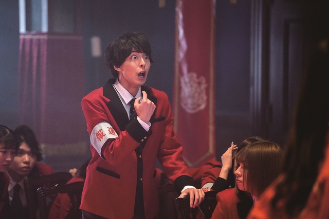 ©河本ほむら・尚村透／SQUARE ENIX ©2021 「映画 賭ケグルイ２」製作委員会