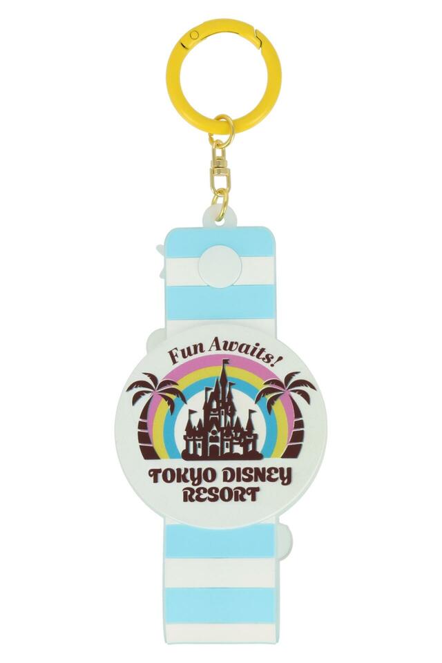 タオルホルダー 1,000円|夏の東京ディズニーリゾート「Hello Hello SUMMER!」グッズ|販売店舗:東京ディズニーランド「グランドエンポーリアム」、東京ディズニーシー「タワー・オブ・テラー・メモラビリア」|発売日:2026年6月11日(木)