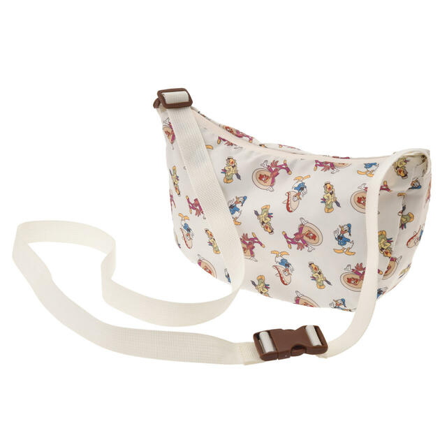 ドナルド、ホセ・キャリオカ、パンチート ショルダーバッグ ポーチ入り ポケッタブル TRAVEL WITH AMIGOS 2,900円