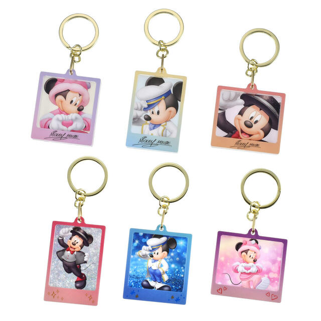 ミッキー シークレットキーホルダー アクリル HAPPY BIRTHDAY MICKEY 900円