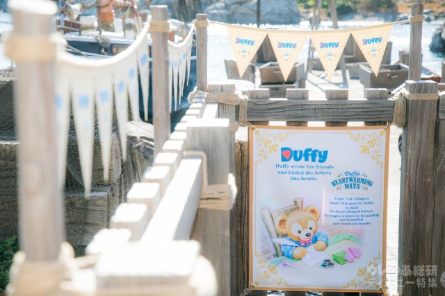 ケープコッドの港にはいつも大小の船が停泊している。