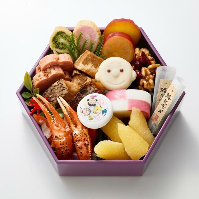 おせち・二段重「スヌーピー」｜21,900円(税込)