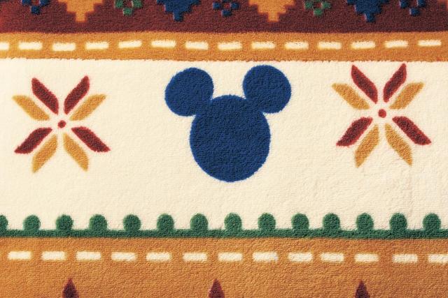 【おうちディズニー】低反発ウレタン入りラグ・こたつ厚敷きふとん