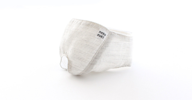 立体縫製技術でネコの骨格にフィット【猫用の爪切り補助具「もふもふマスク」】