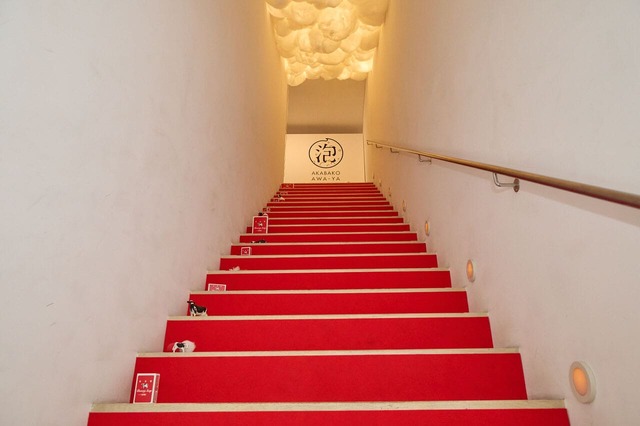 【赤箱 AWA-YA in YOKOHAMA】装飾イメージ