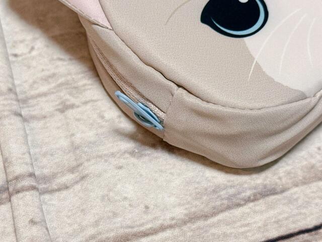 ファスナーの引き手も爽やかなブルーカラー♪