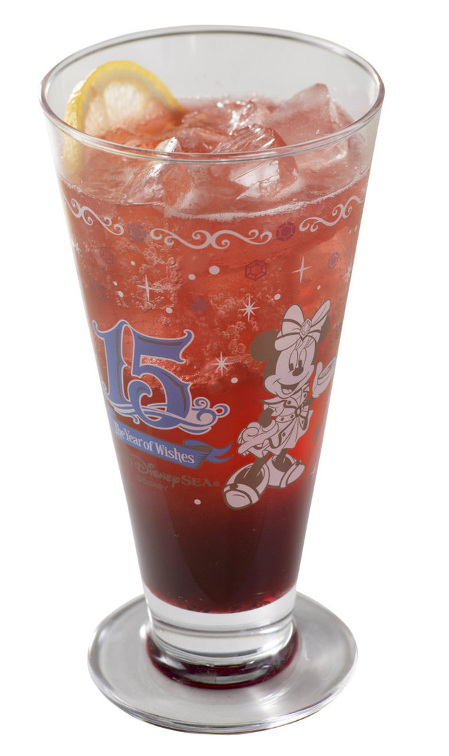 テディ・ルーズベルト・ラウンジで発売されているコレクタブルグラス