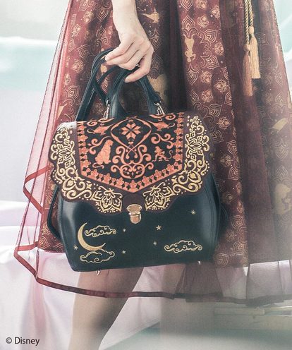 初のディズニーアイテムは『アラジン』【axes femme POETIQUE