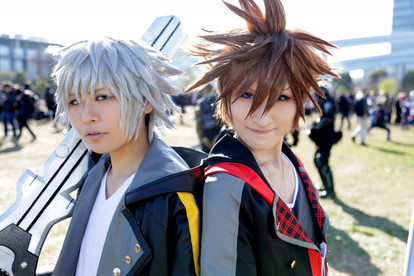 C97 コミケで イケメン 美麗コスプレ が百花繚乱 Fate 鬼滅の刃 刀剣乱舞など 写真満載 Medery