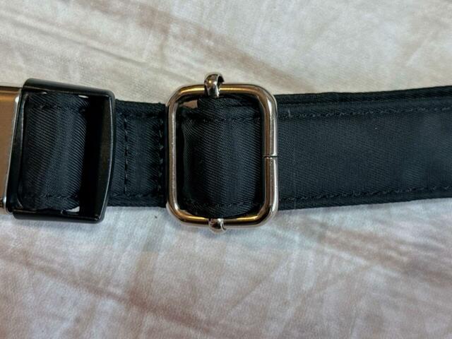 ショルダーストラップは長さ調整が可能