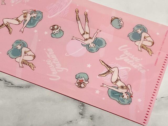 【100円ショップ×うる星やつら】色々なポーズをとっている2人、かわいすぎませんか…？！