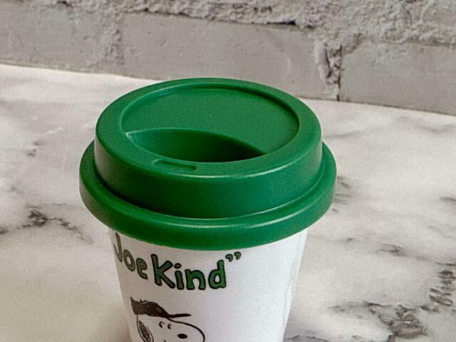 ホワイト×グリーンの配色がスタバらしくてGood!