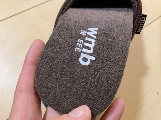 【ワークマン トレッドモックエコ】少し起毛しているインソール。冬も暖かく履けます♪