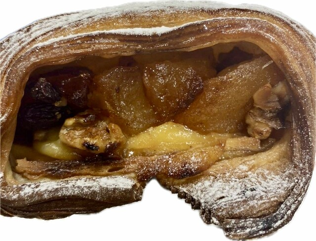 Bakery & Cafe Angela with R.O.STAR　究極のアップルワッサン