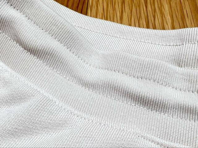 【UNIQLO スウェットカーゴパンツ】幅の広いゴムですが縫い付けられているので、捻れたりせず安心