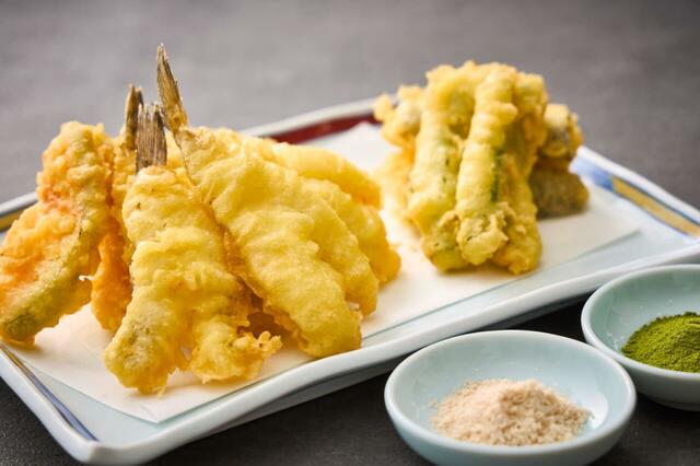 「長崎風天麩羅」＜期間：2025年11月1日～11月30日＞【「長崎皿うどん」や「佐世保風バーガー」も好きなだけ！ホテルメトロポリタン「食べてみんね！長崎フェア」で長崎の味覚を大満喫！】