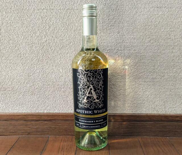 【コストコ　アポシック ホワイト ブレンド　750ml　1368円】コルク栓がないキャップタイプで、開閉ラクラク