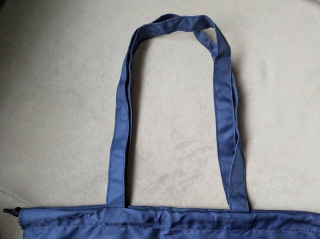 【ムーミン付録:刺繡トートバッグ】持ち手は肩にかけるのに十分な長さがあります。持ち手の長さは63cm