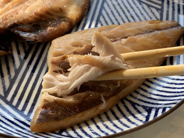 干物も贅沢に味とサバの両方味わう