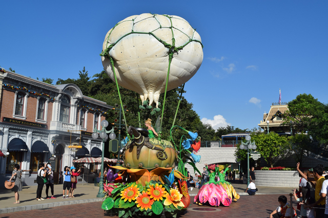 フライト・オブ・ファンタジー・パレード｜香港ディズニーランド・リゾート