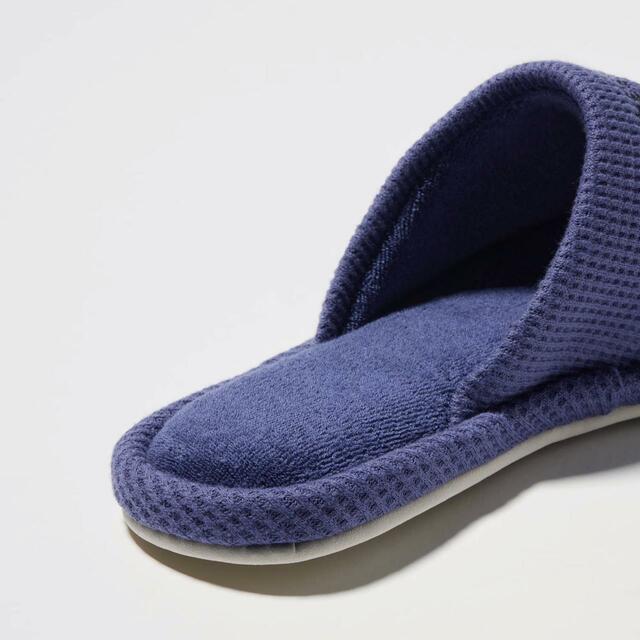 ユニクロ UT ディズニー ビーチトリップコレクション ルームシューズ ¥1,500