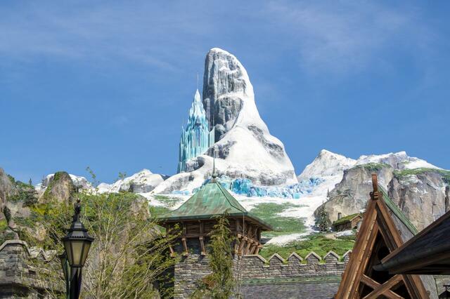 東京ディズニーシー「ファンタジースプリングス」内「アナとエルサのフローズンジャーニー」