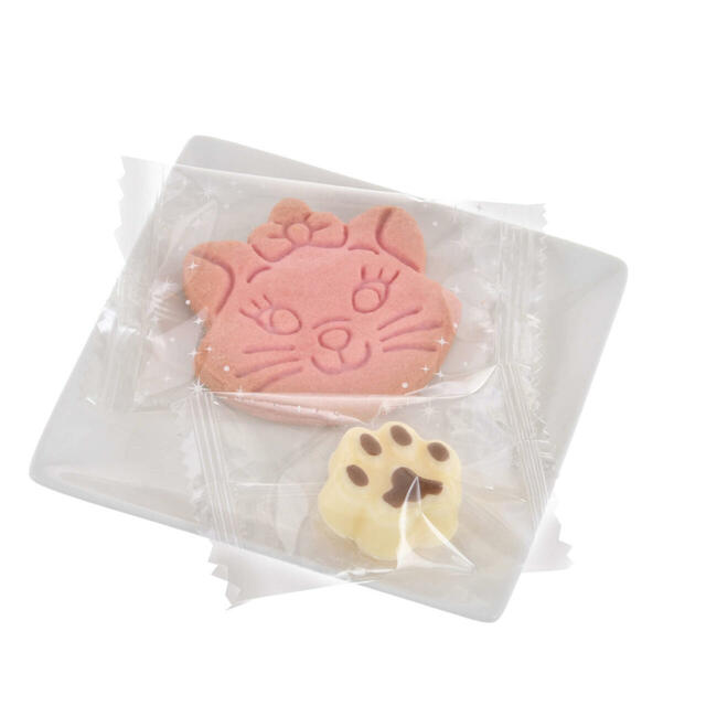 マリー、ベルリオーズ、トゥルーズ おしゃれキャット クッキー・チョコレート セット キャニスター缶入り DISNEY CAT DAY 2025 1,600円