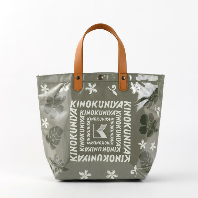 【紀ノ国屋 モンステラ柄クリア帆布バッグ/モスグリーン】今年はプリントが2色になり、より上質な雰囲気に仕上がっています◎