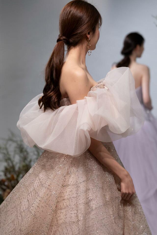 「ST」新作ウェディングドレス