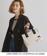 【grove×ハローキティ「Lee別注 フェイス刺繍スクエア型2WAYトートバッグ」￥5,497】ハンドルの横にはチャームなどを付けられるDカンも
