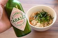 【卵かけオートミール】3.TABASCO®ハラペーニョソースをかけてよく混ぜたら完成