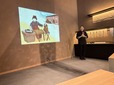 予約した時間になったら、ご当地楽の建物にてまずは動画を鑑賞。上州の絹文化を学ぶ