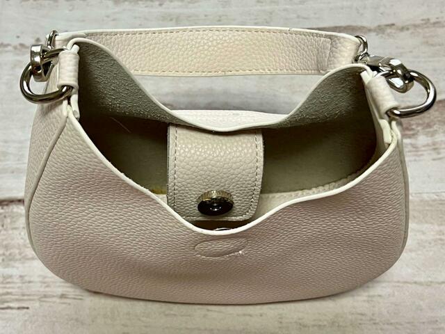 【GRL（グレイル）】口にはベルト付き