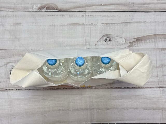 【kodomoe12月号付録】2Lのペットボトルが3本収納できる大容量！